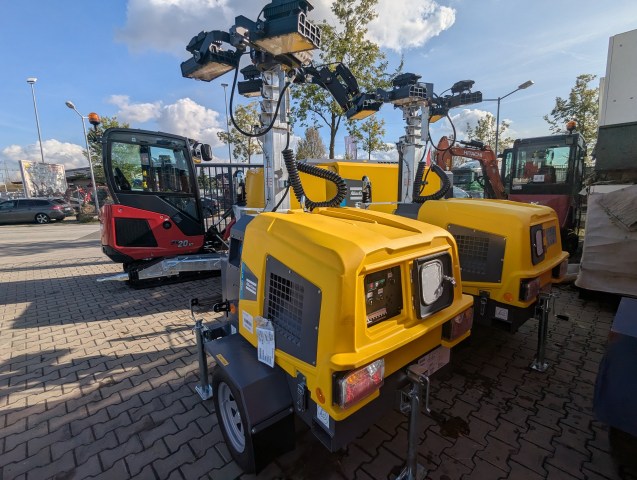 M7+ (13)